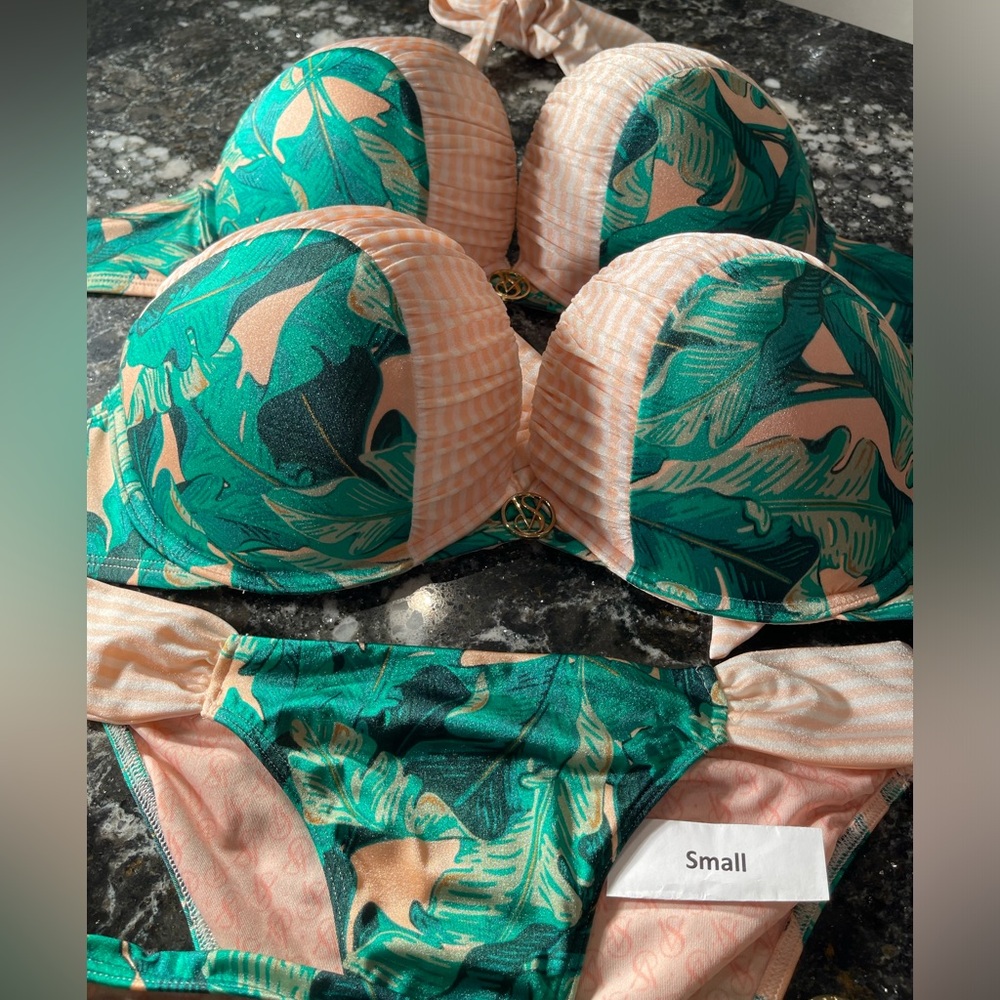 NWOT Victoria’s secret’s bikini bombshell 34DD and 36C with various bottoms S/M - Picture 6 of 16